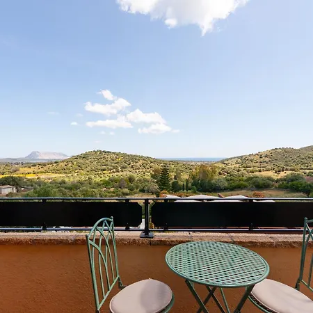 Domus Francy Hotel San Teodoro  Exterior photo
